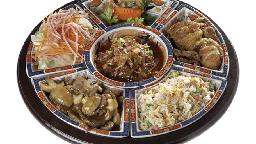 Plato de comida china