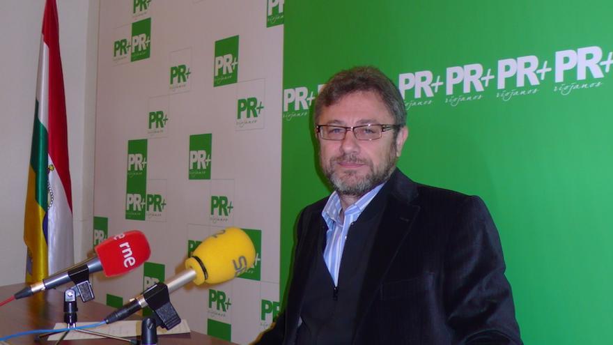Julio Revuelta, PR+