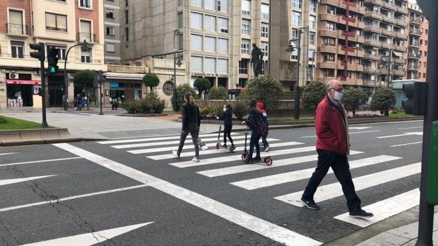 niños, calle, paseo, Jorge Vigón