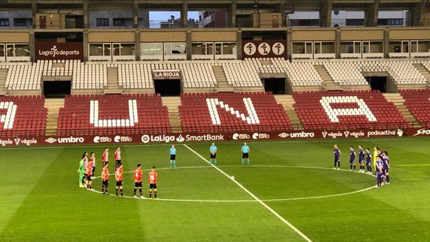 Se guardó un minuto de silencio en la UD Logroñés vs Sporting