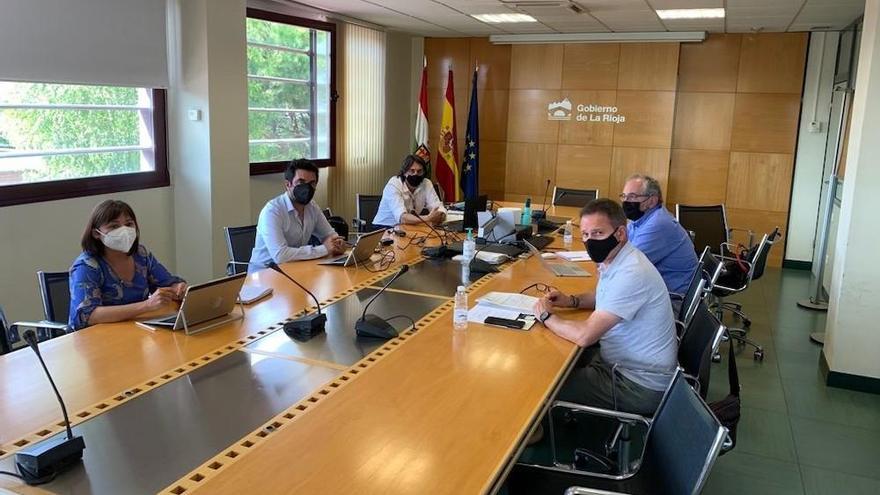 reunión gobierno de La Rioja - Federación de caza