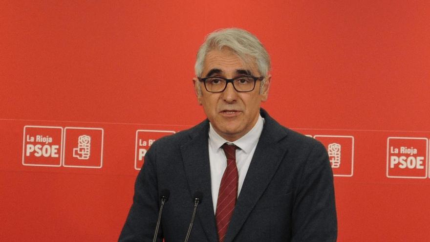 Emilio Izquierdo, PSOE, Educación