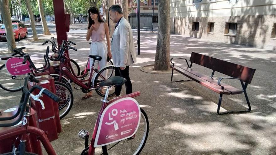 Patricia Lapeña y Conrado Escobar proponen renovar el servicio de bicicletas de Logroño