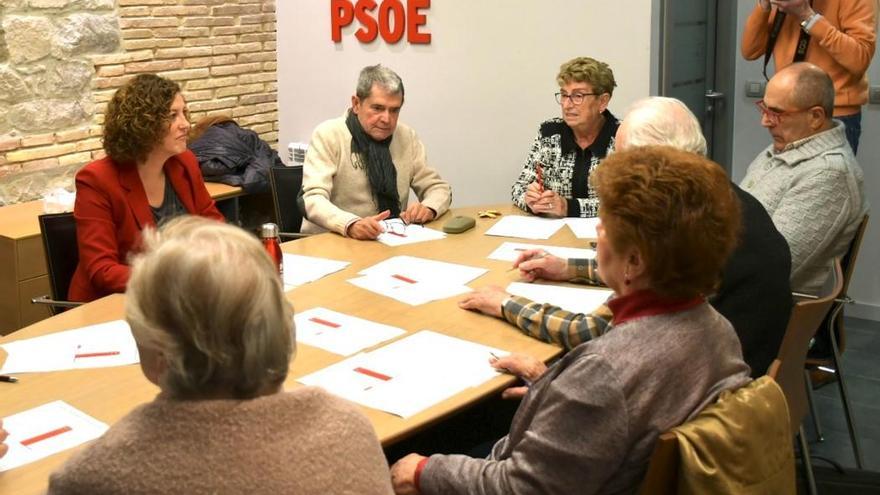 Marrodán se reúne con el grupo de mayores del PSOE